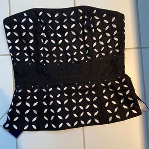 White House Black Market Strapless Eyelit Top Size 0